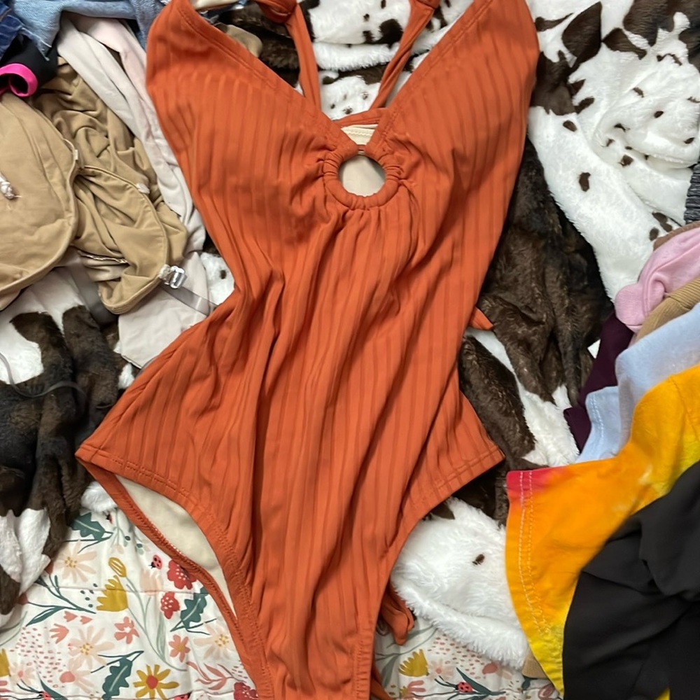 One peice swimsuit